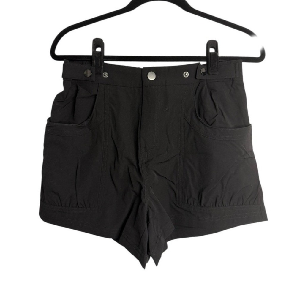 Halara NWT Black Mid Rise Adjustable Waistband Casual Shorts Size Medium - Picture 6 of 10